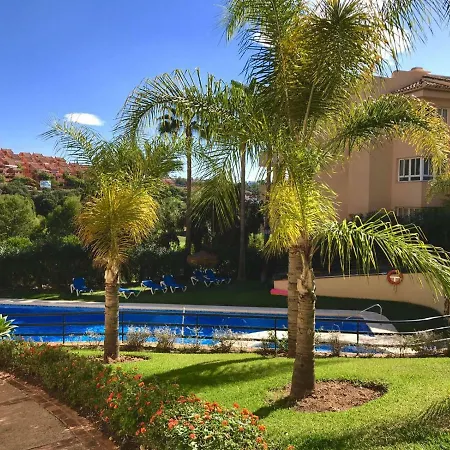 La Terraza Elviria Μαρμπέλλα
