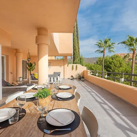 La Terraza Elviria Apartment *