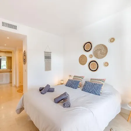 La Terraza Elviria Apartment