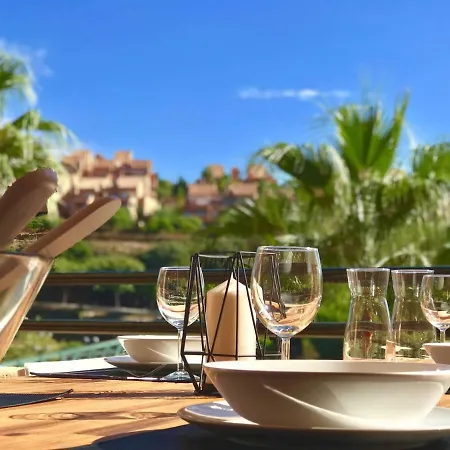 La Terraza Elviria *